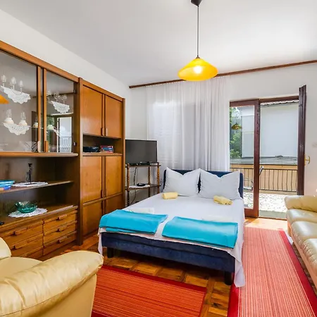 Apartment Omercic Jadranovo